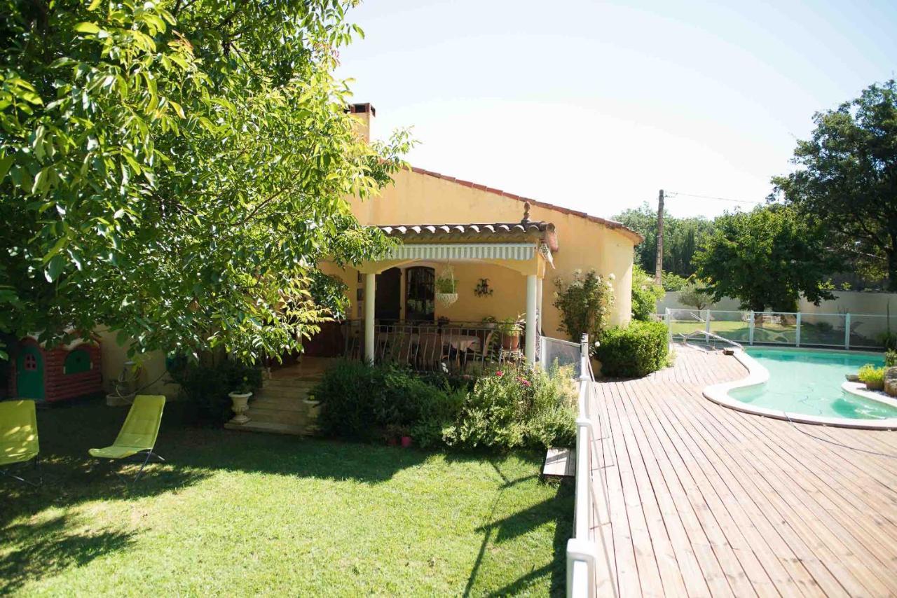 Mas Des Sentes Petit T1 Apartment Nans-les-Pins Exterior photo